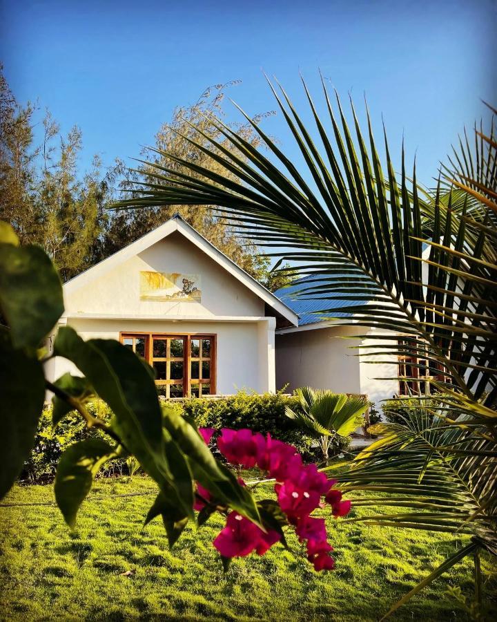 Bed and Breakfast Uroa Getaway Exterior foto